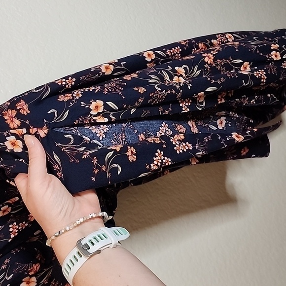 Old Navy Tie Shoulder Floral Split Front Midi Swing Dress - Picture 6 of 14